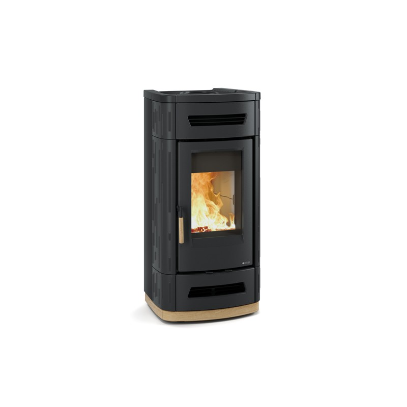 poele-a-bois-ventile-la-nordica-oriana-10-kw-3.png